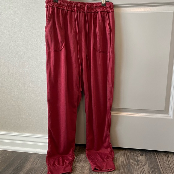 Joggers - Picture 1 of 2